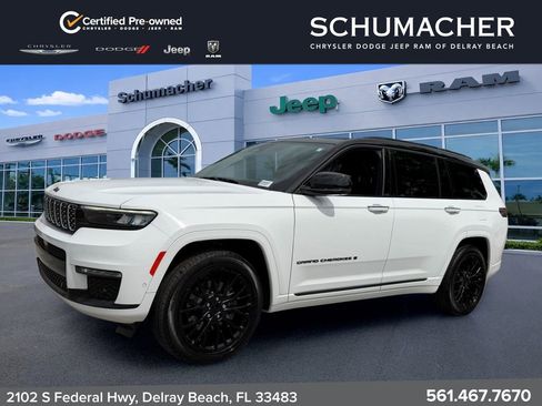 Used 2023 Jeep Grand Cherokee L Summit AWD/4WD image 3
