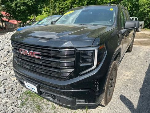 Used 2024 GMC Sierra 1500 Elevation AWD/4WD image 1
