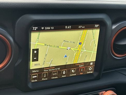 Used 2021 Jeep Gladiator Mojave image 18