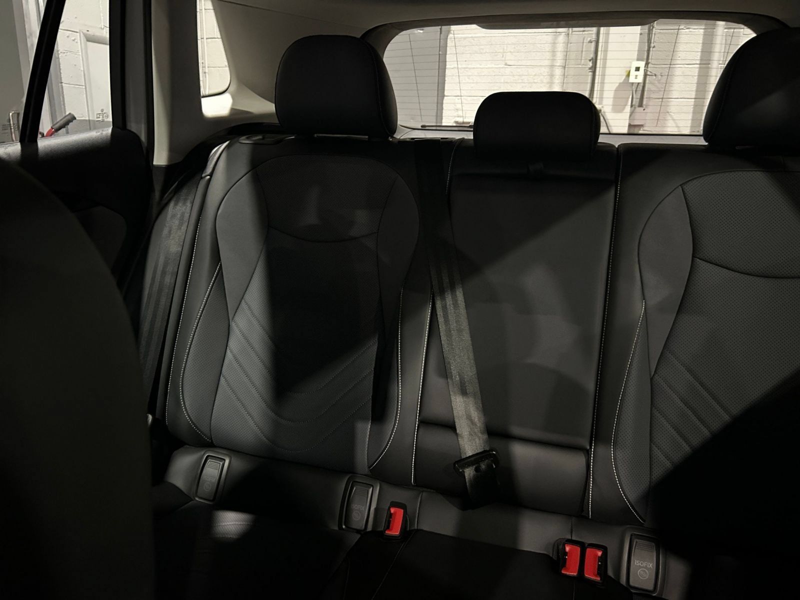 Used 2026 Volkswagen Tiguan SE FWD image 34