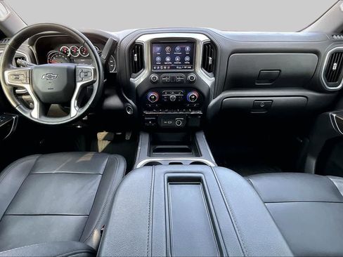 Used 2021 Chevrolet Silverado 1500 LT Trail Boss w/ Convenience Package II AWD/4WD image 28