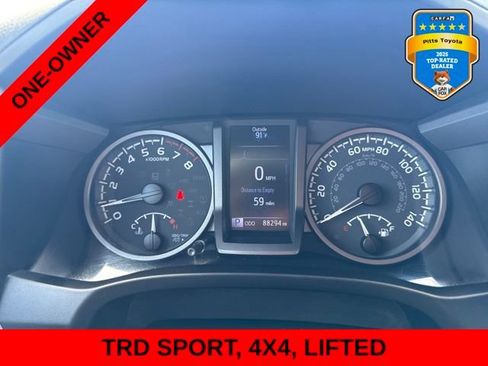 Used 2020 Toyota Tacoma TRD Sport AWD/4WD image 17