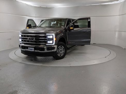 New 2025 Ford F350 Lariat w/ Lariat Ultimate Package image 12