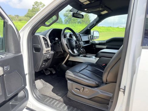 Used 2018 Ford F150 Lariat RWD image 14