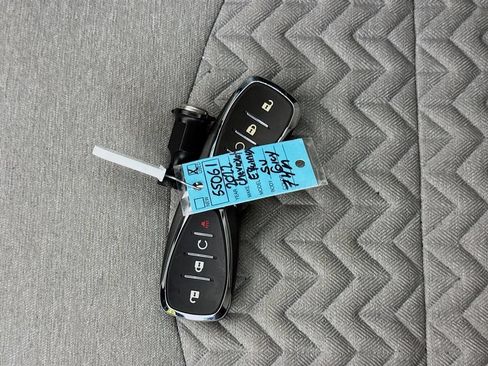Used 2022 Chevrolet Equinox LS AWD/4WD image 28
