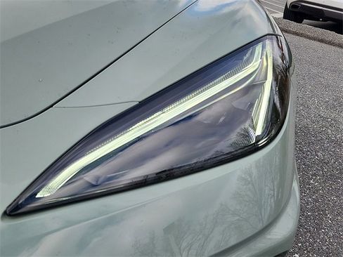 Certified 2024 Chevrolet Corvette Stingray w/ Stealth Interior Trim Package image 9