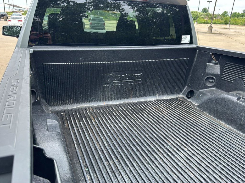 Used 2025 Chevrolet Silverado 1500 LT AWD/4WD image 20