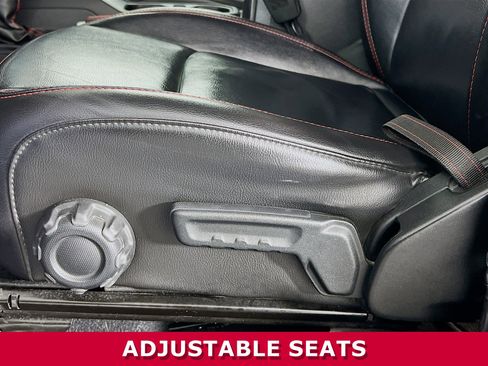 Used 2018 Jeep Wrangler Unlimited Rubicon image 4