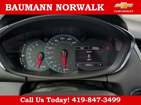 Used 2022 Chevrolet Trax LT w/ LT Convenience Package AWD/4WD image 25