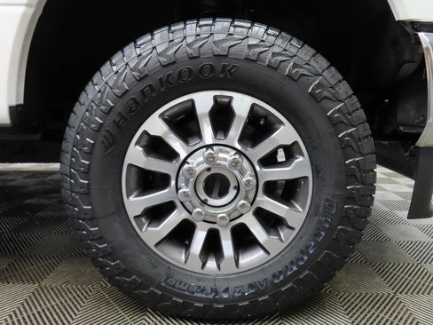 Used 2020 Ford F250 Lariat w/ Lariat Ultimate Package image 8