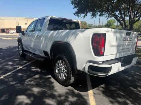 Used 2023 GMC Sierra 2500 Denali w/ Technology Package AWD/4WD image 7
