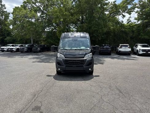 Used 2023 RAM ProMaster 2500 w/ Black Appearance Package FWD image 2