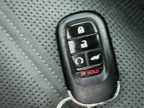 Used 2023 Honda CR-V EX-L image 37