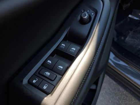 New 2025 Jeep Grand Cherokee Limited image 24