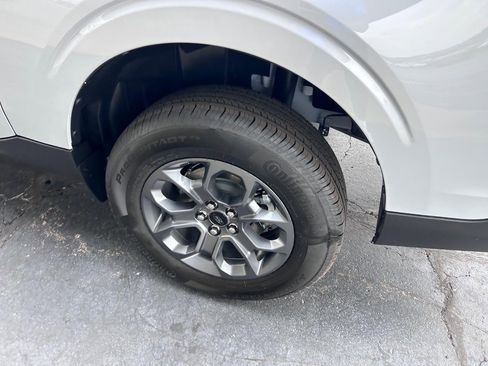 New 2025 Ford Maverick XLT w/ XLT Luxury Package image 6