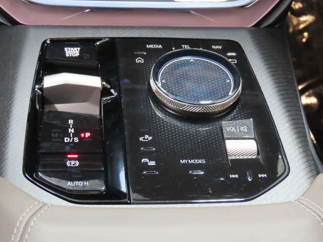 Used 2025 BMW X3 xDrive30i AWD/4WD image 11