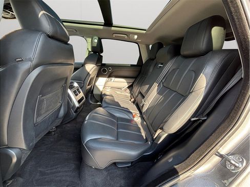 Used 2017 Land Rover Range Rover Sport HSE image 42
