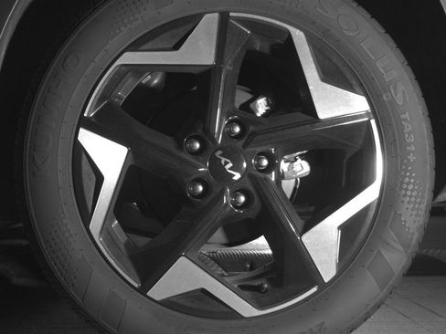 Used 2025 Kia Seltos S image 14