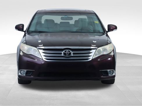 Used 2012 Toyota Avalon Limited image 7