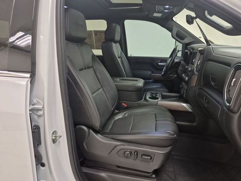 Used 2020 Chevrolet Silverado 2500 High Country image 29