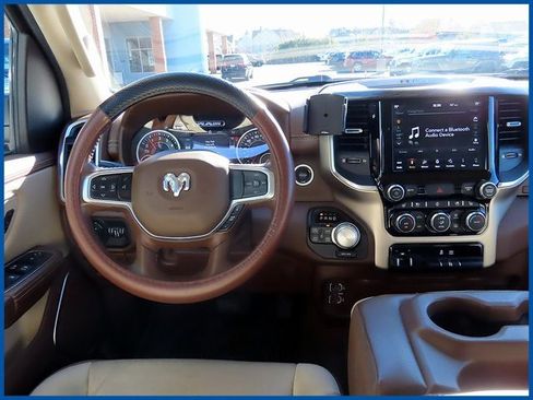 Certified 2019 RAM 1500 Laramie image 11