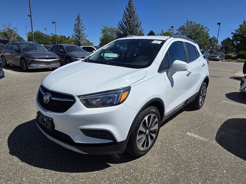 Used 2022 Buick Encore Preferred w/ Safety Package AWD/4WD image 1