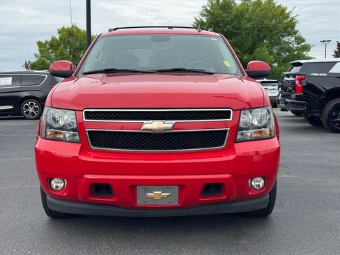 Used 2011 Chevrolet Avalanche LT RWD image 8