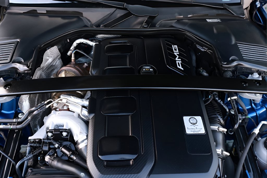 Used 2023 Mercedes-Benz C 43 AMG 4MATIC Sedan image 45