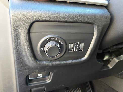 New 2025 Jeep Grand Cherokee Laredo X w/ Luxury Tech Group I image 27