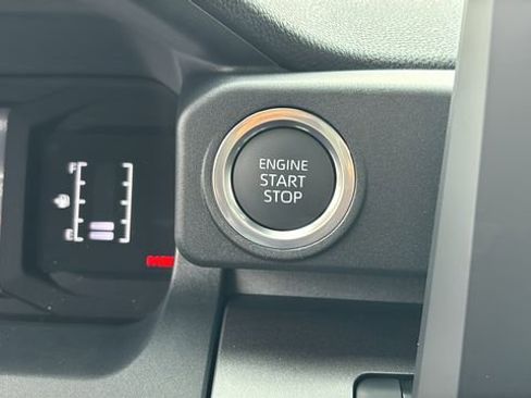 New 2026 Toyota 4Runner SR5 image 15