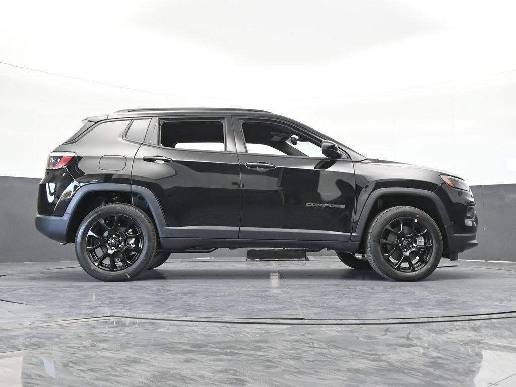 New 2026 Jeep Compass Latitude AWD/4WD image 55