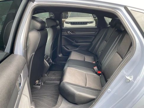 Used 2021 Honda Accord Sport image 27