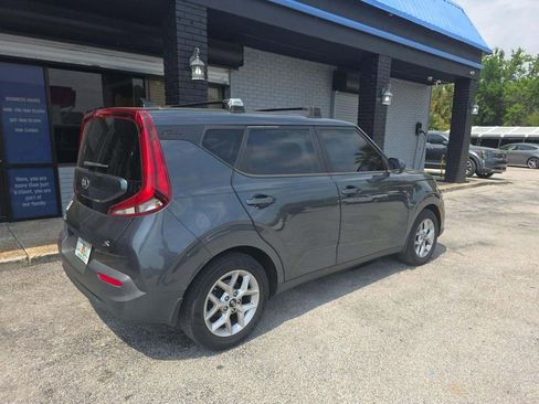 Used 2020 Kia Soul S image 8