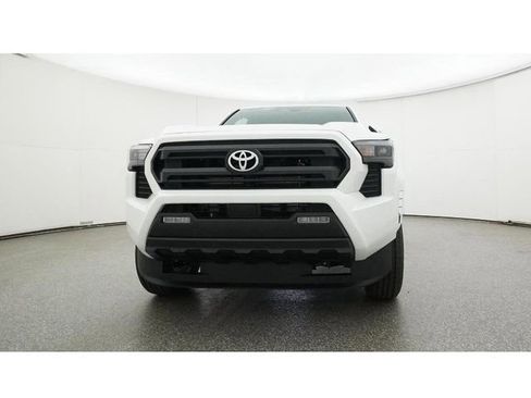 New 2026 Toyota Tacoma SR5 AWD/4WD image 31