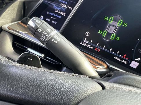 Certified 2024 Cadillac Escalade Premium Luxury w/ Performance Package image 34