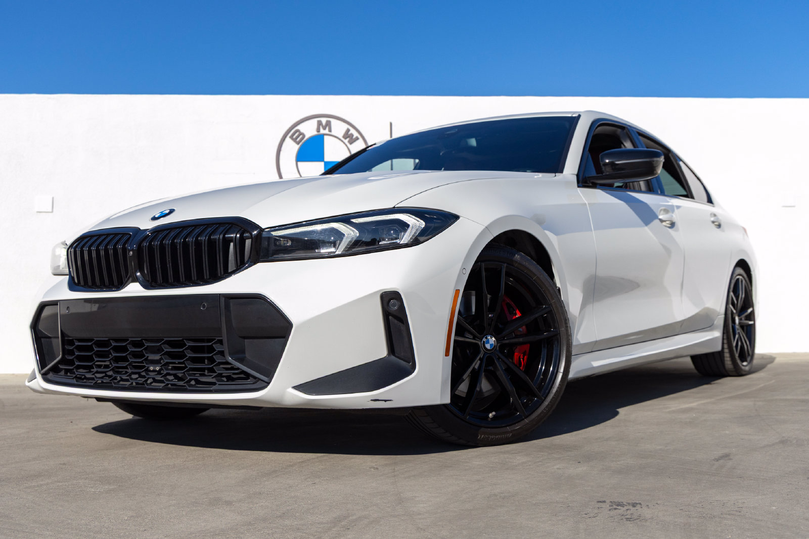 Certified 2024 BMW 330i Sedan w/ M Sport Package RWD image 8
