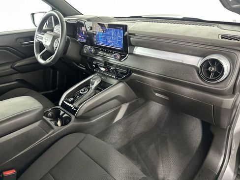 Used 2023 Chevrolet Colorado LT w/ LT Convenience Package II AWD/4WD image 30