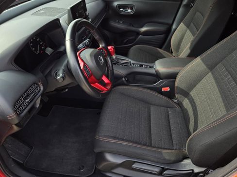 Used 2025 Honda HR-V Sport image 23