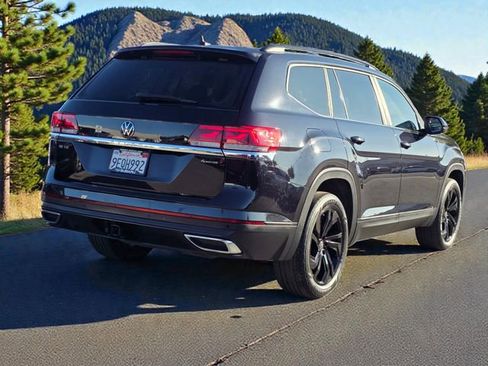 Used 2023 Volkswagen Atlas SE image 6