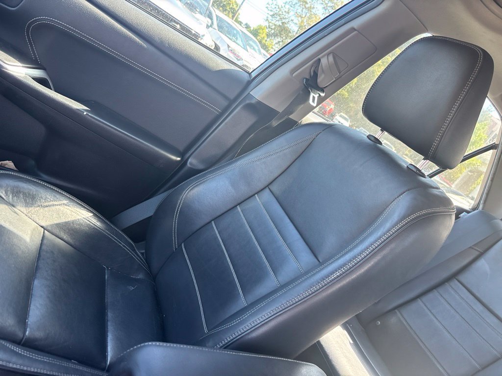 Used 2015 Toyota Camry XLE w/ Moonroof Package FWD image 16