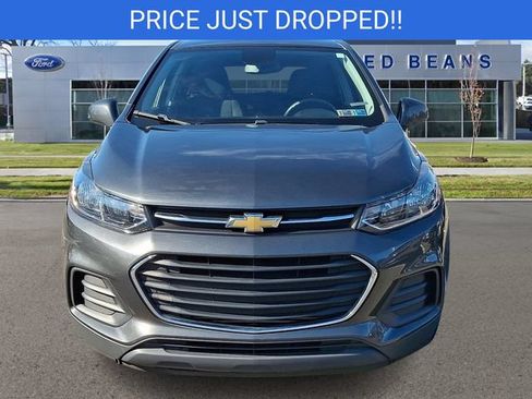Used 2020 Chevrolet Trax LS w/ Tint and Cruise Package FWD image 2