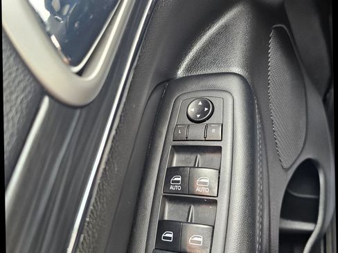 Used 2020 Jeep Grand Cherokee Limited w/ Luxury Group II AWD/4WD image 19