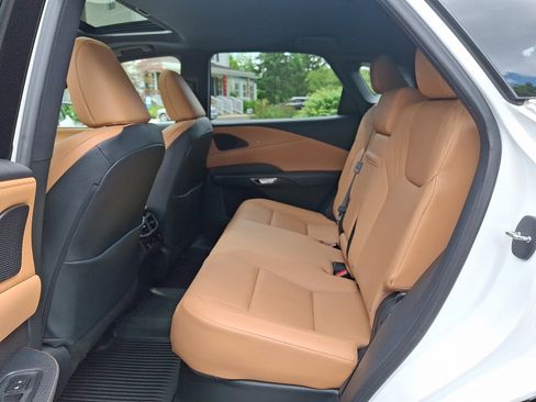 Certified 2023 Lexus RX 350 Premium w/ Accessory Package AWD/4WD image 10