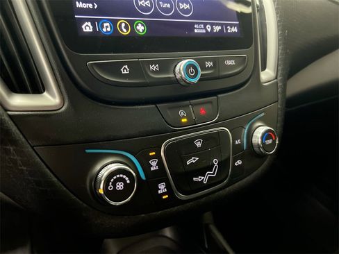Used 2023 Chevrolet Malibu RS image 15