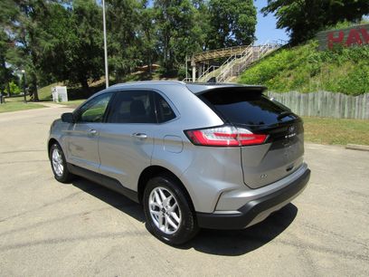 Used 2023 Ford Edge SEL w/ Convenience Package