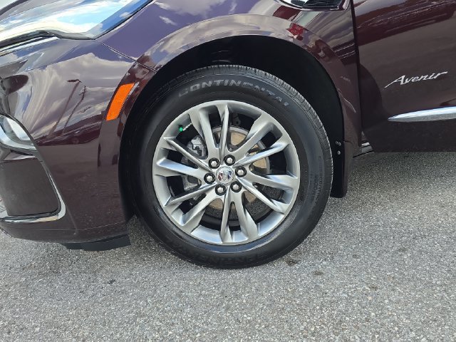 Certified 2023 Buick Enclave Avenir w/ Trailering Package, 5000 lbs. AWD/4WD image 33