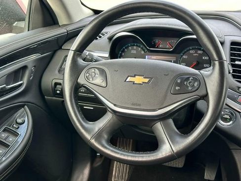 Used 2020 Chevrolet Impala LT w/ LT Convenience Package image 12