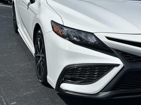 Used 2023 Toyota Camry SE FWD image 10