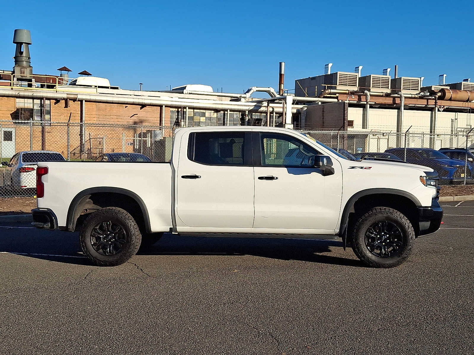 Used 2022 Chevrolet Silverado 1500 ZR2 w/ Technology Package AWD/4WD image 7