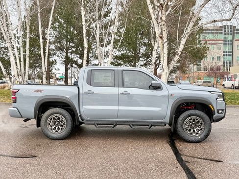 New 2026 Nissan Frontier PRO-4X w/ Pro-4x Convenience Package image 5